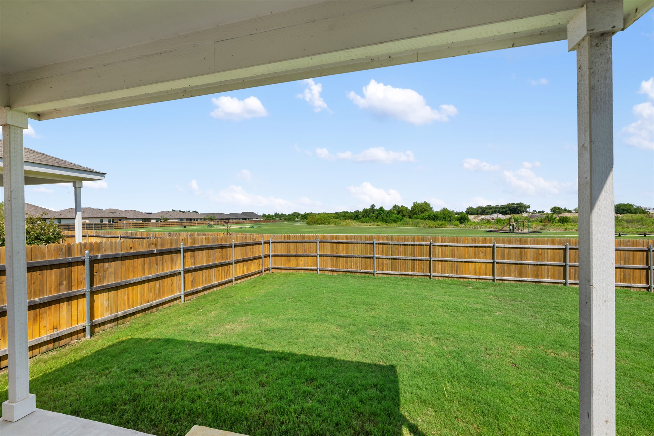 225 Gunther Way Taylor, TX 76574 - Photo 38 of 40