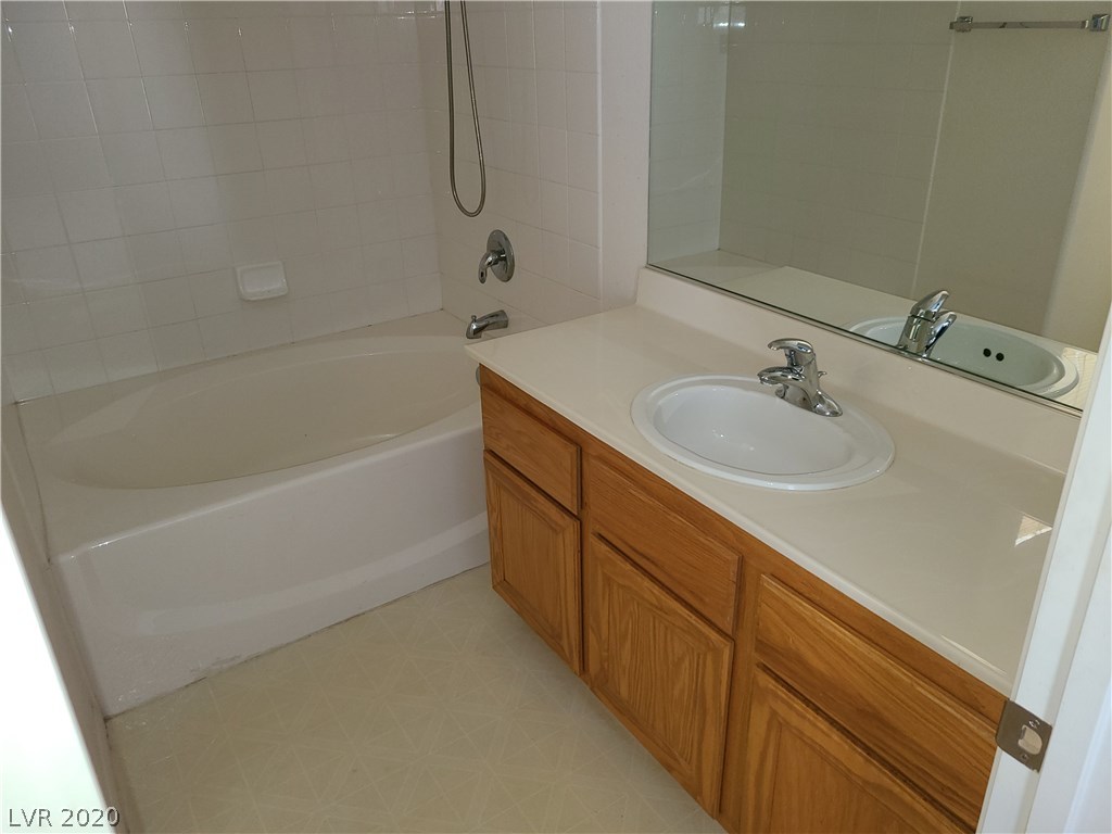 7305 Linaria Road Las Vegas, NV 89113 - Photo 12 of 22