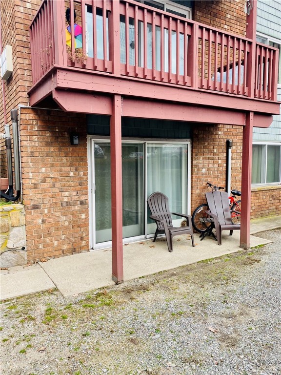 110 Pilgrim Parkway, Unit 2 Warwick, RI 02888 - Photo 2 of 11