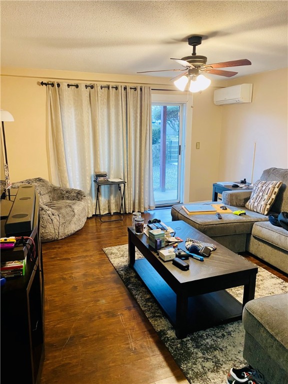 110 Pilgrim Parkway, Unit 2 Warwick, RI 02888 - Photo 9 of 11