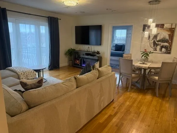 $459,000 | 266 North Main Street, Unit 8, Mansfield, MA 02048