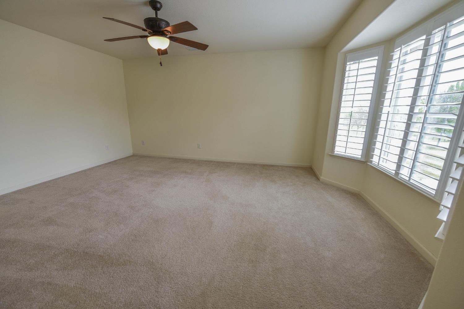 20074 Nicholas Road Clovis, CA 93619 - Photo 19 of 40 Gallery Image 19