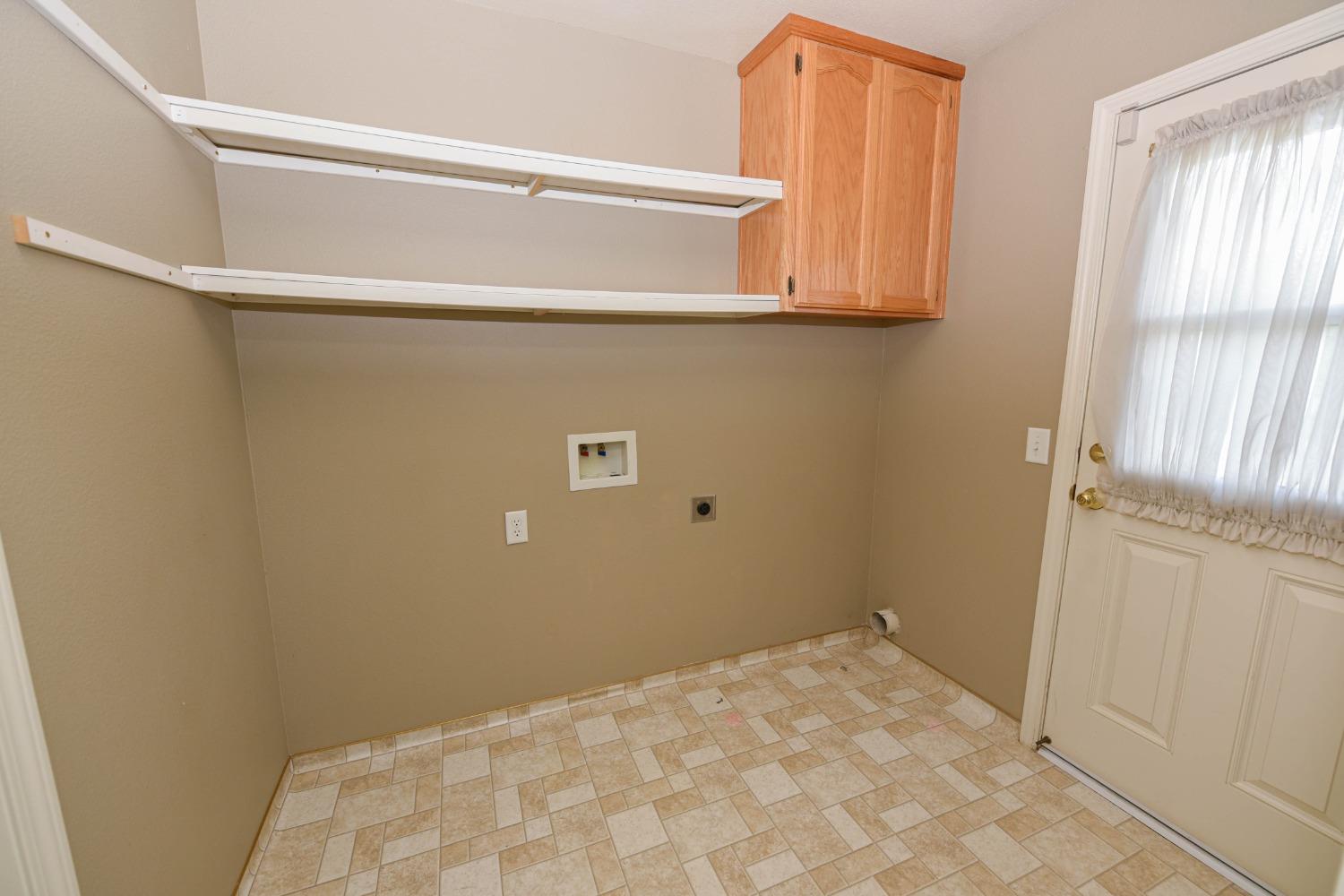 20074 Nicholas Road Clovis, CA 93619 - Photo 22 of 40 Gallery Image 22