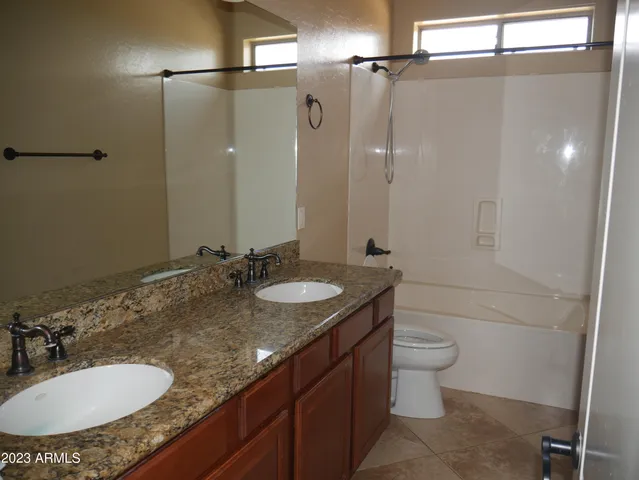 $3,450 | 20007 North 19th Street, Phoenix, AZ 85024