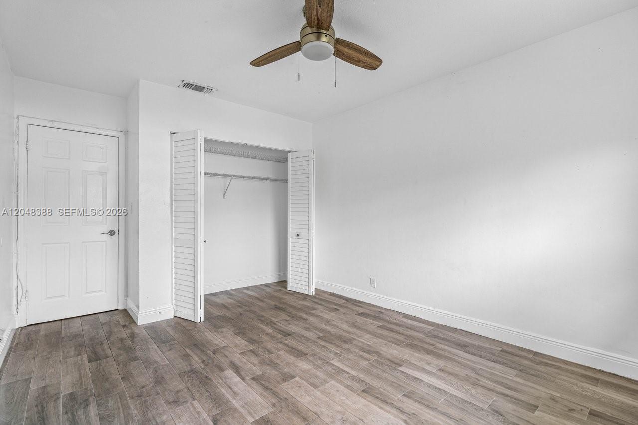 260 Northwest 19th Street, Unit 26 Boca Raton, FL 33432 - Photo 4 of 11