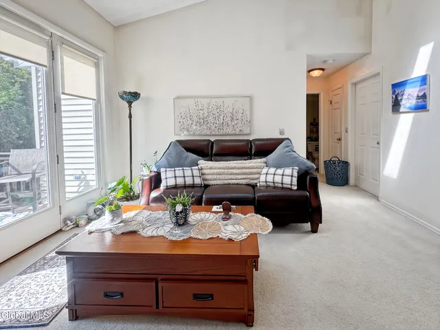 $249,900 | 4609 Foxwood Drive South, Clifton Park, NY 12065