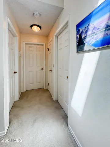 $249,900 | 4609 Foxwood Drive South, Clifton Park, NY 12065