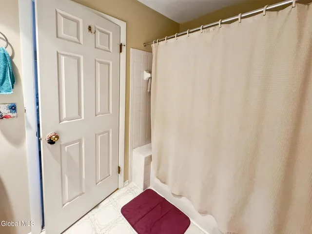 $249,900 | 4609 Foxwood Drive South, Clifton Park, NY 12065