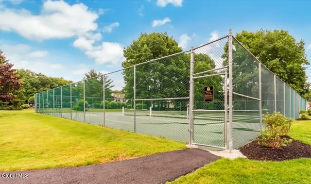 $249,900 | 4609 Foxwood Drive South, Clifton Park, NY 12065