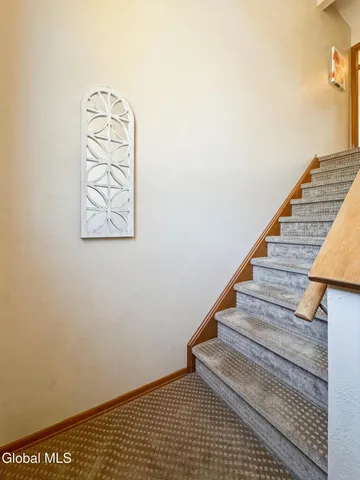 $249,900 | 4609 Foxwood Drive South, Clifton Park, NY 12065