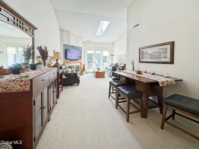 $249,900 | 4609 Foxwood Drive South, Clifton Park, NY 12065