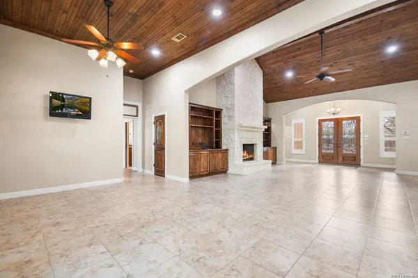 $4,500 | 25815 Ralph Fair Road, Boerne, TX 78015