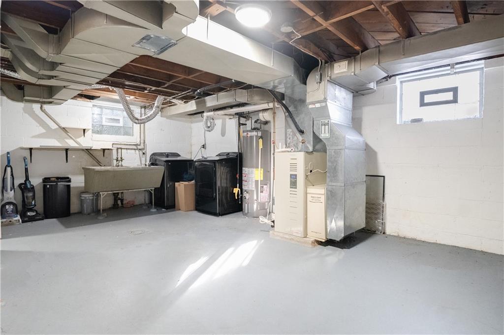 406 Bower Hill Road Pittsburgh, PA 15228 - Photo 25 of 26 a view of a storage in a room