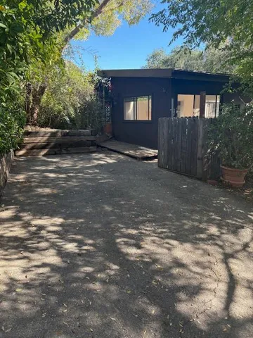 $1,850 | Undisclosed Address, Ojai, CA 93023