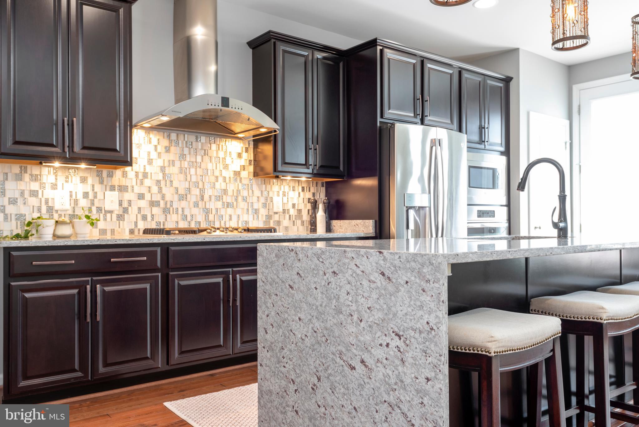 23395 Epperson Square Brambleton, VA 20148 - Photo 11 of 32 Main Level