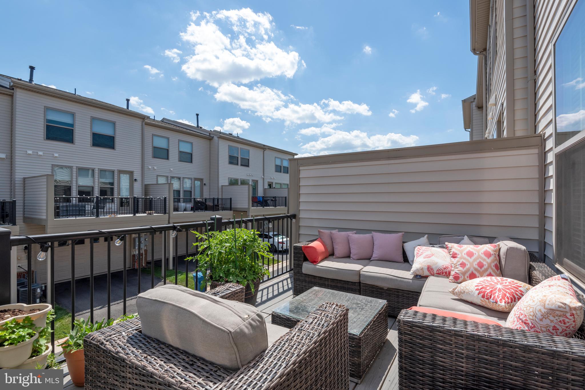 23395 Epperson Square Brambleton, VA 20148 - Photo 18 of 32 Main Level