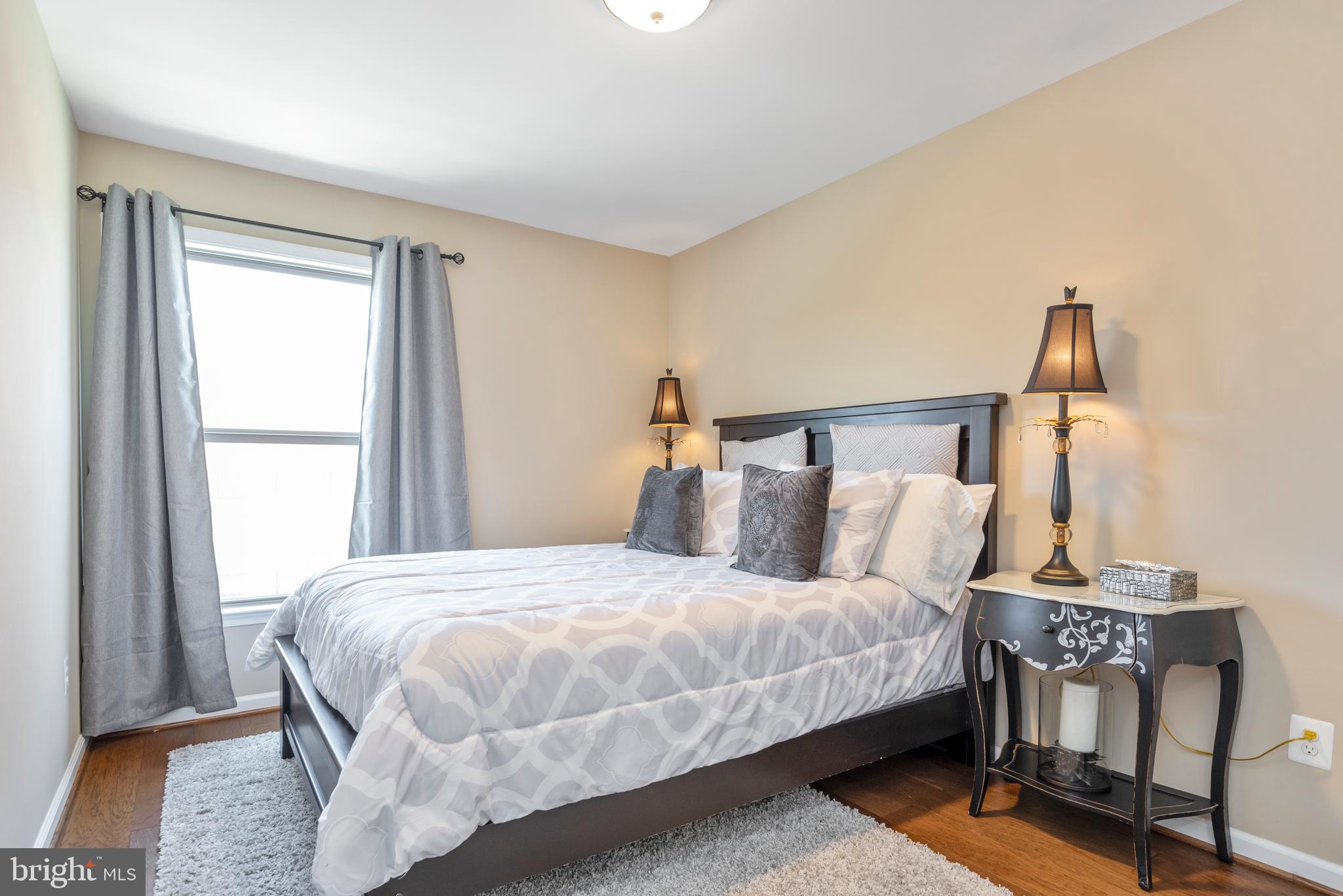 23395 Epperson Square Brambleton, VA 20148 - Photo 30 of 32 Upper Level - Bedroom 2