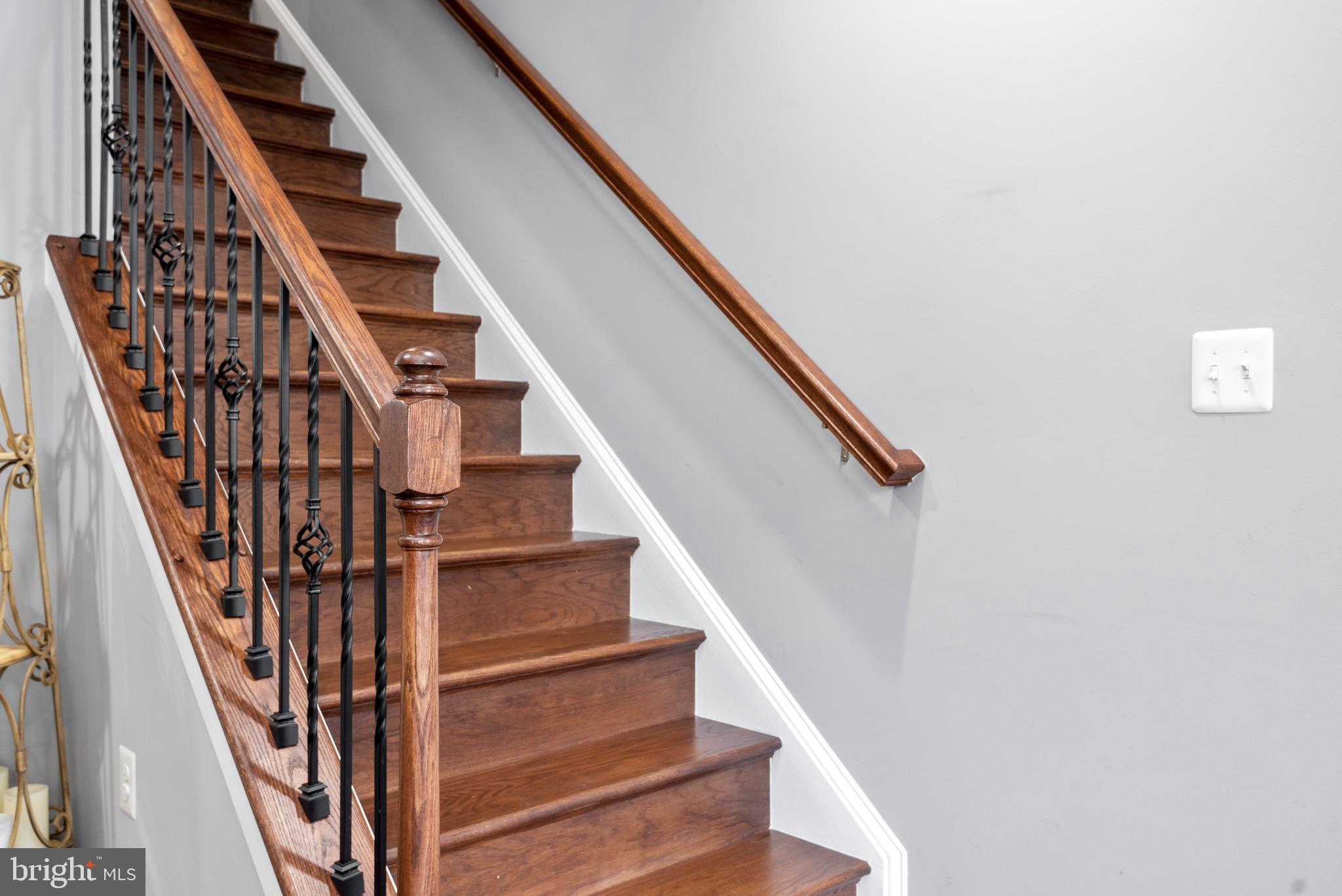 23395 Epperson Square Brambleton, VA 20148 - Photo 7 of 32