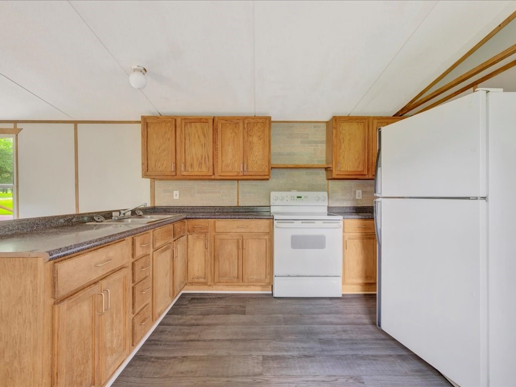 589 Keathley Road Lufkin, TX 75904 - Photo 11 of 27