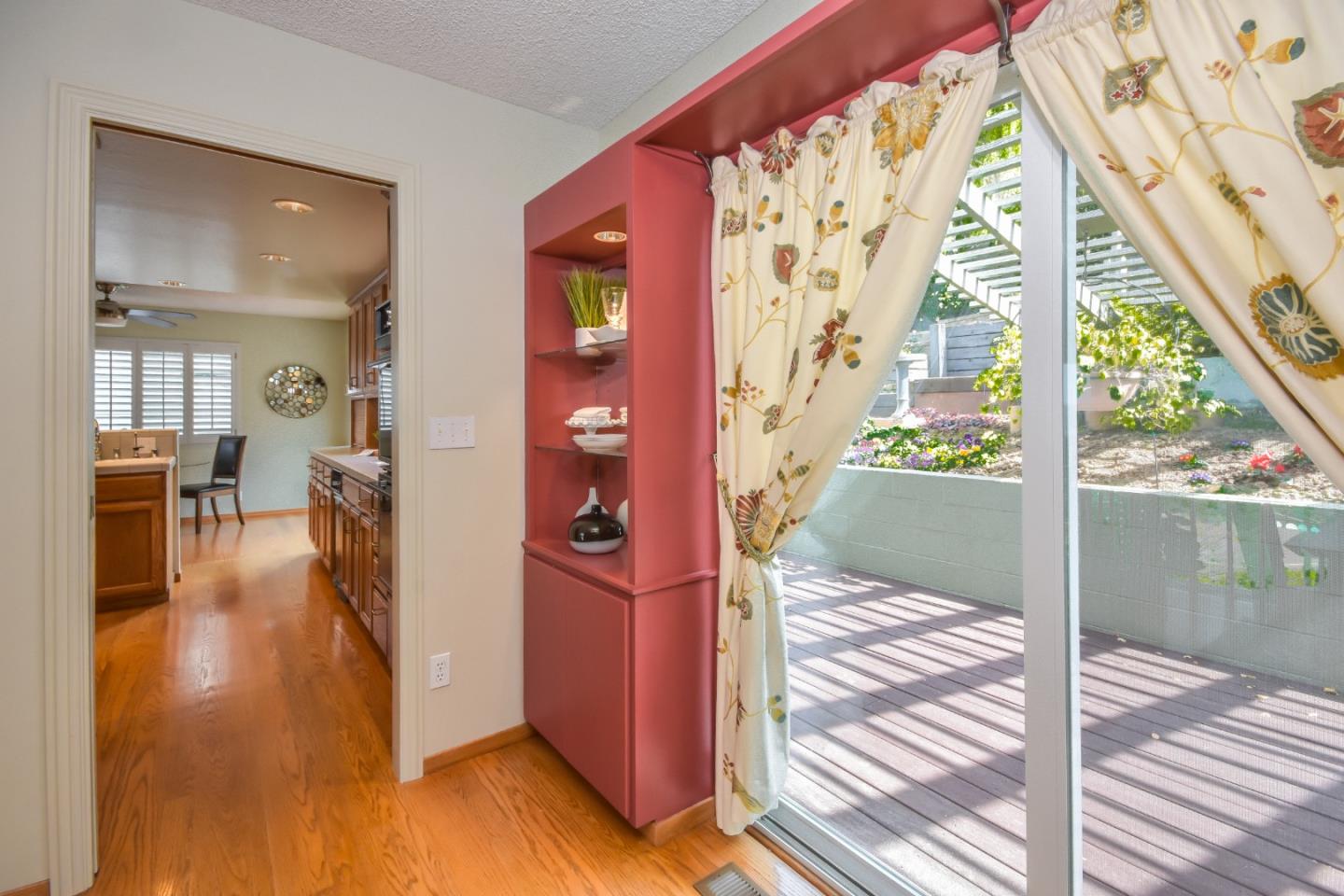 2716 Sequoia Way Belmont, CA 94002 - Photo 13 of 50