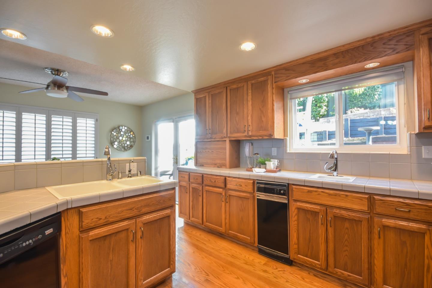 2716 Sequoia Way Belmont, CA 94002 - Photo 16 of 50