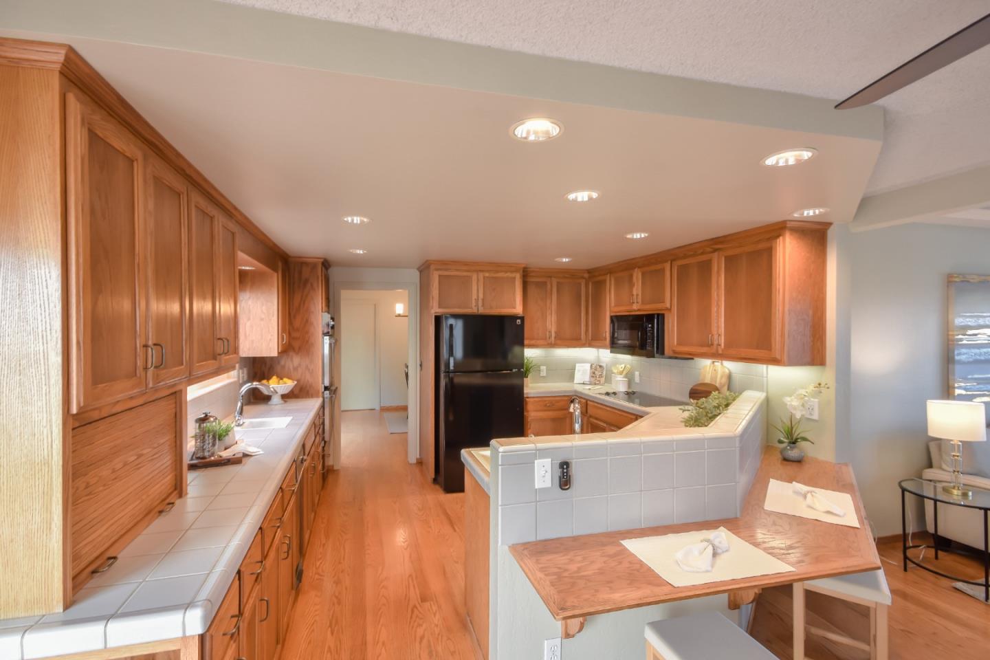 2716 Sequoia Way Belmont, CA 94002 - Photo 17 of 50