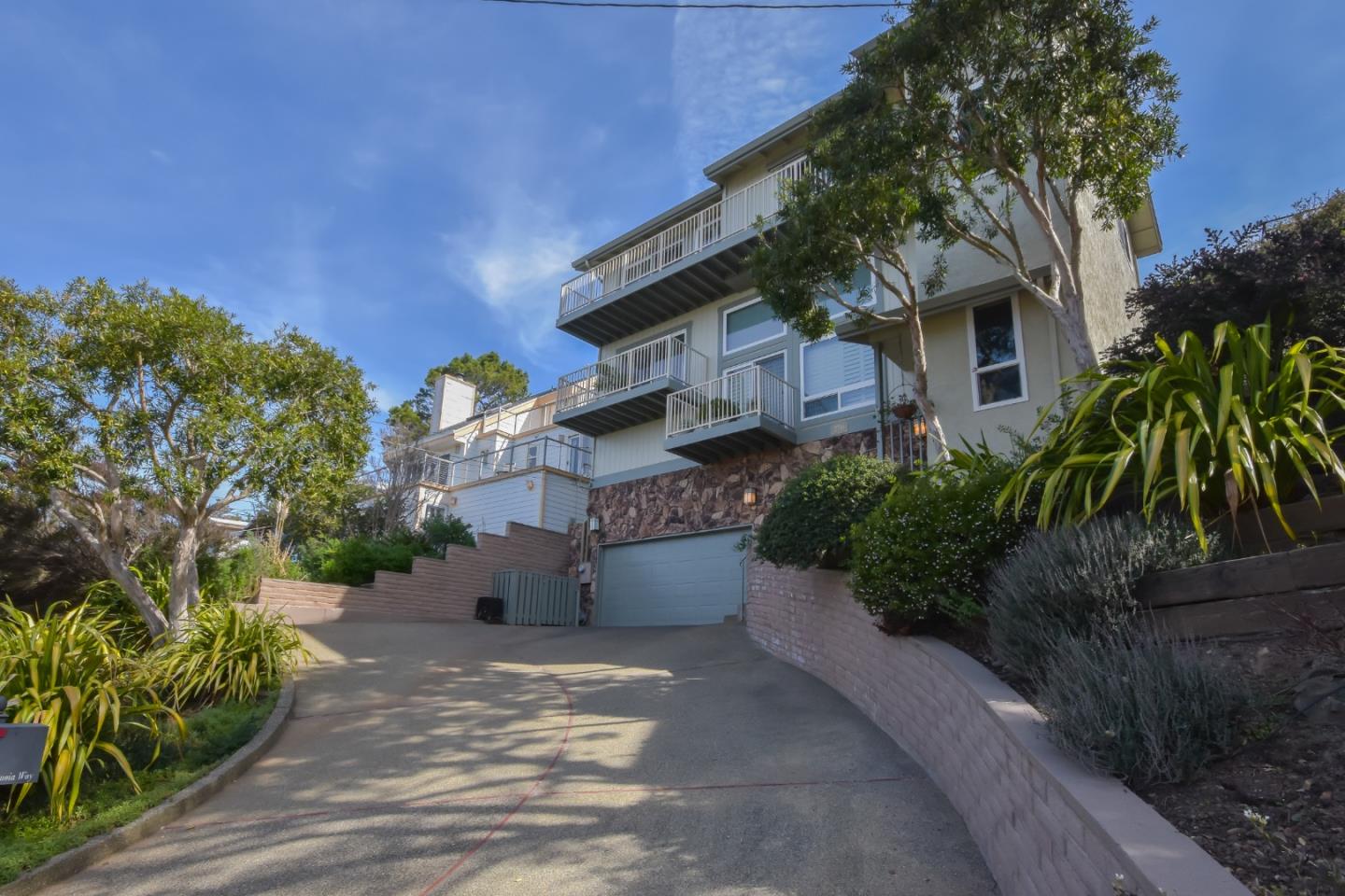 2716 Sequoia Way Belmont, CA 94002 - Photo 3 of 50