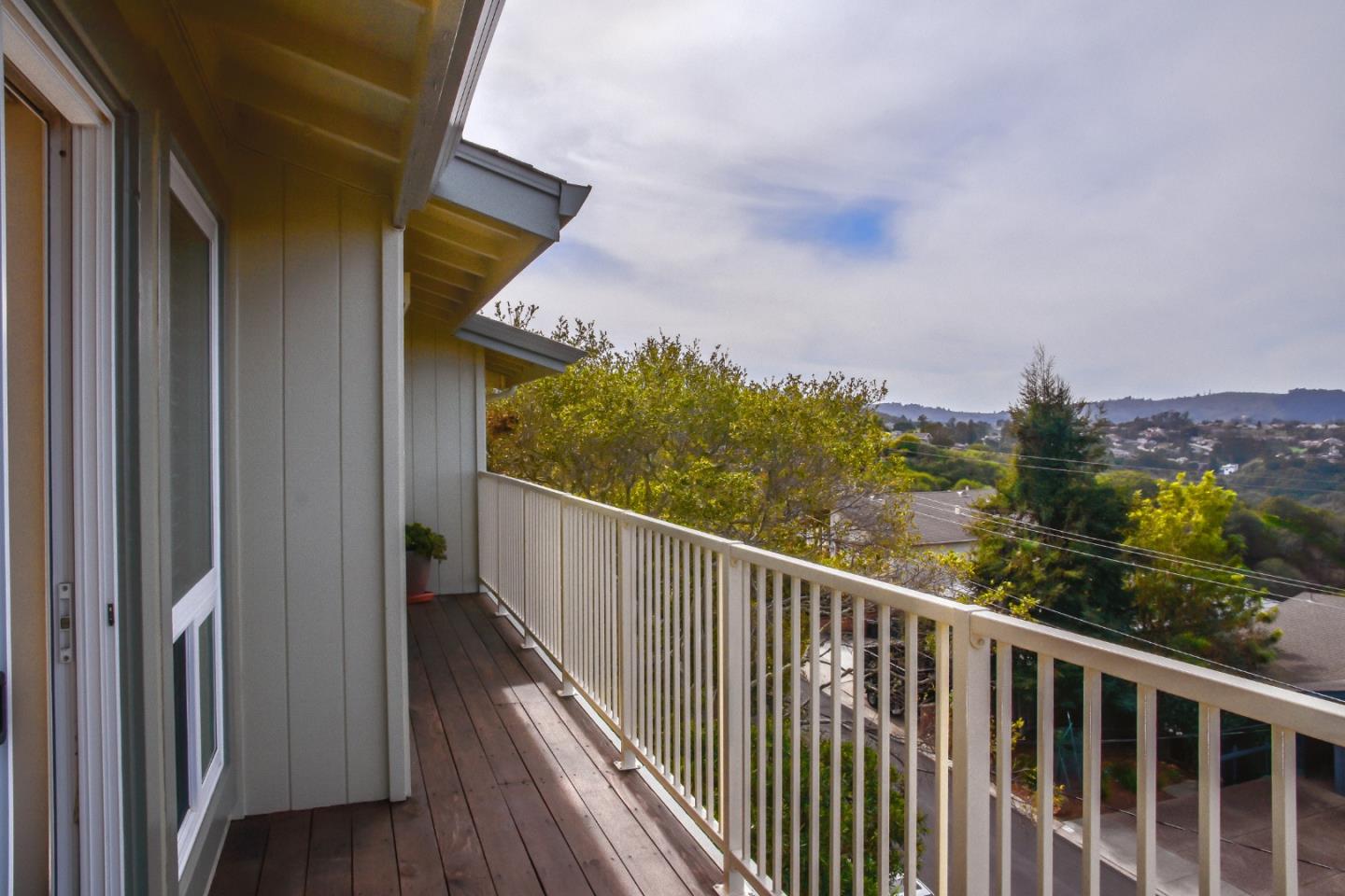 2716 Sequoia Way Belmont, CA 94002 - Photo 36 of 50