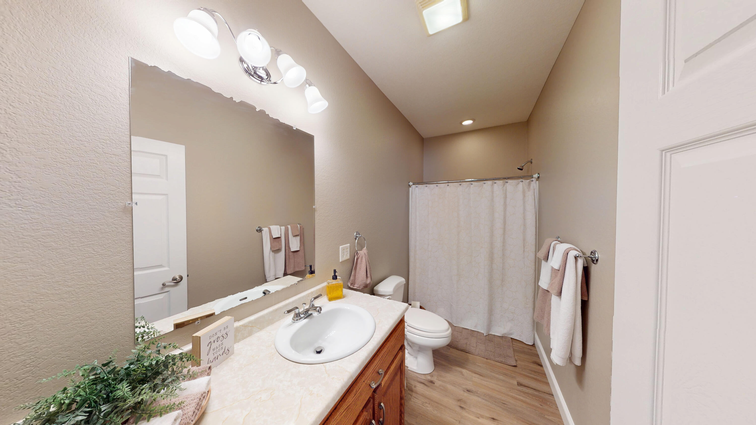 299 Boxwood Lane Dayton, TN 37321 - Photo 32 of 53 29-Bathroom 2