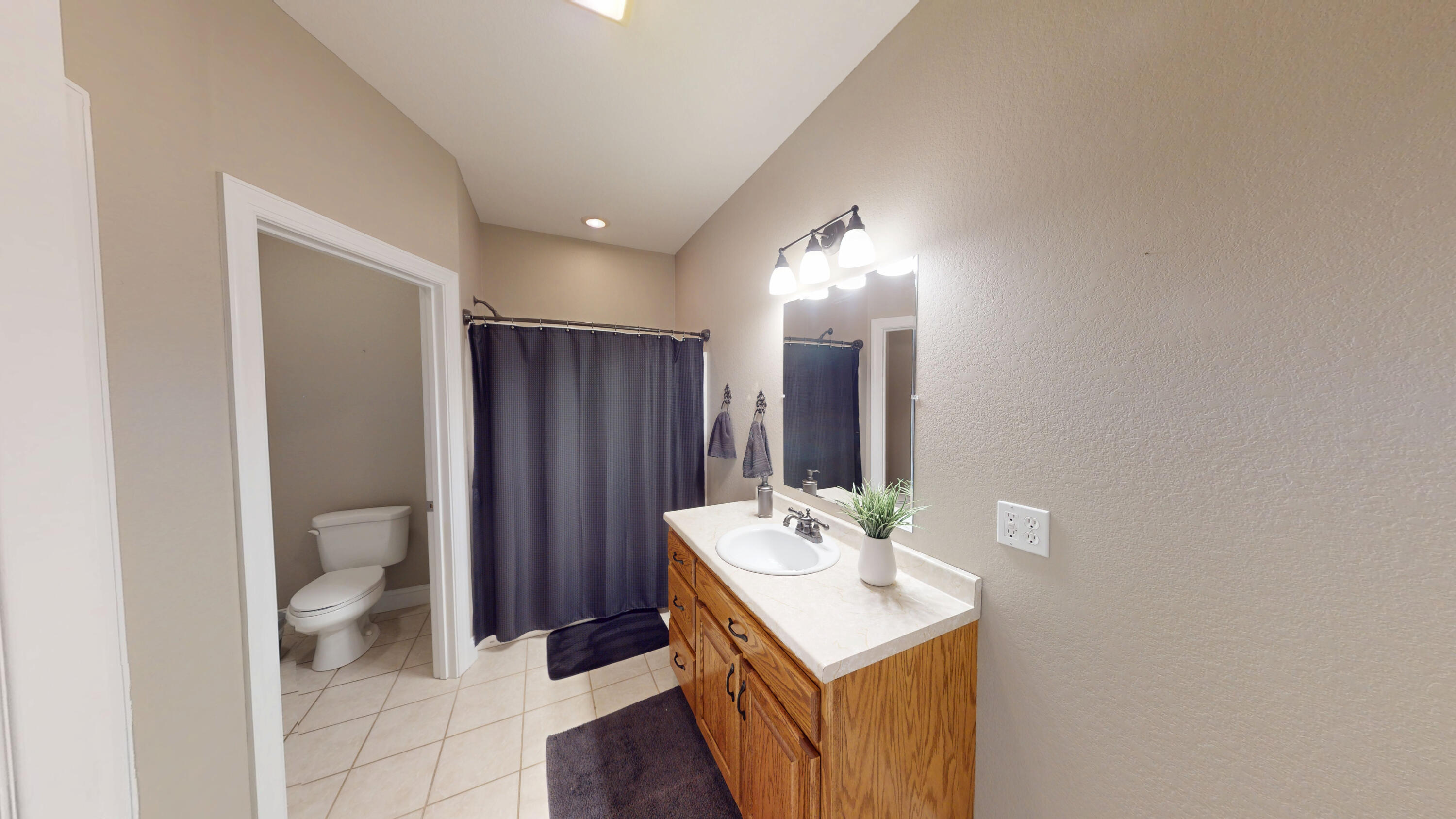 299 Boxwood Lane Dayton, TN 37321 - Photo 40 of 53 38-Bathroom 3