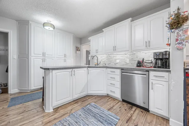 $390,500 | 1439 10th Street South, Fargo, ND 58103