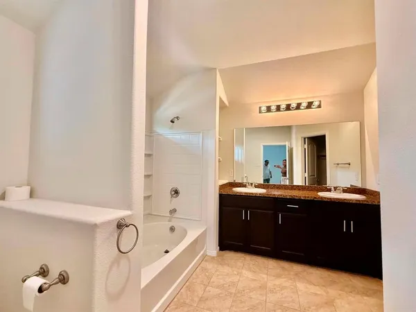 $2,400 | 729 Ben Lake Trail, Fort Worth, TX 76120