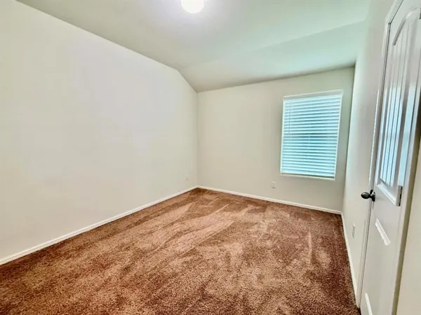 $2,400 | 729 Ben Lake Trail, Fort Worth, TX 76120