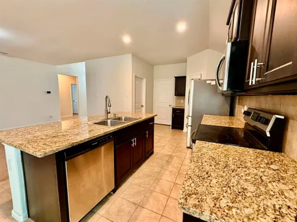 $2,400 | 729 Ben Lake Trail, Fort Worth, TX 76120