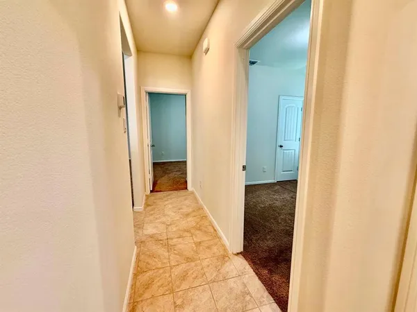 $2,400 | 729 Ben Lake Trail, Fort Worth, TX 76120