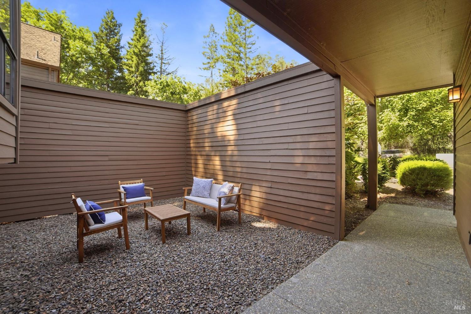 3306 Parker Hill Road Santa Rosa, CA 95404 - Photo 3 of 39