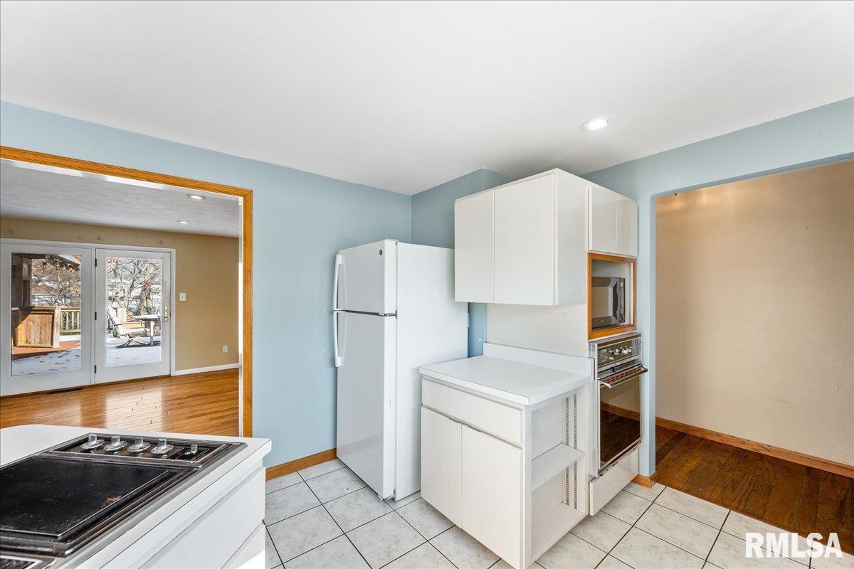 5103 West Airways Road Peoria, IL 61607 - Photo 11 of 44 Gallery Image 11