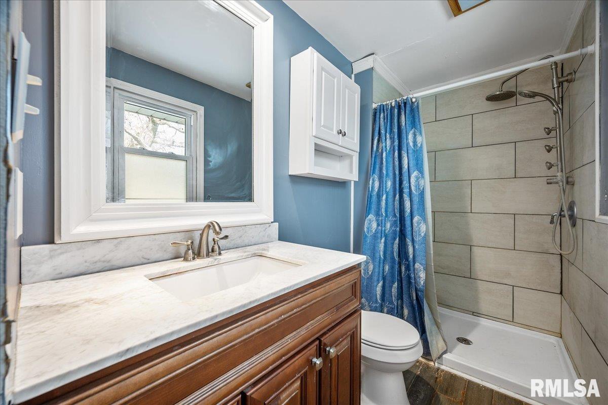 5103 West Airways Road Peoria, IL 61607 - Photo 13 of 44 Gallery Image 13