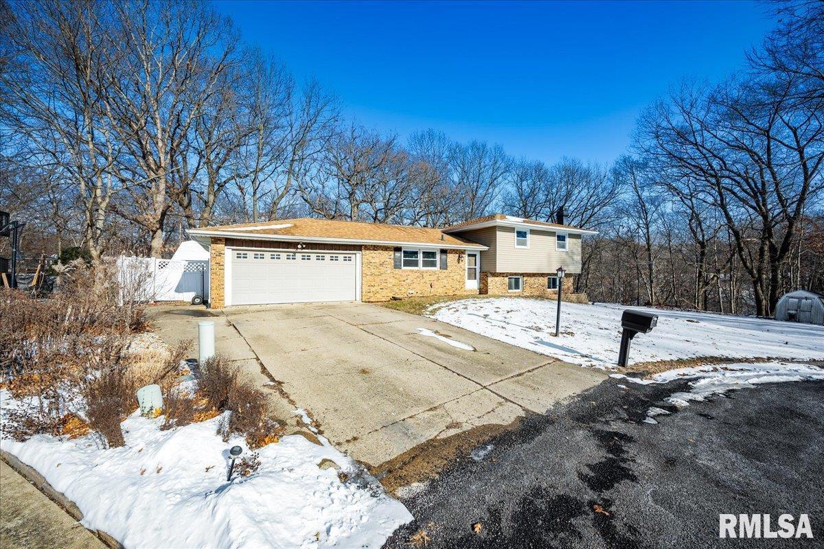 5103 West Airways Road Peoria, IL 61607 - Photo 2 of 44 Gallery Image 2