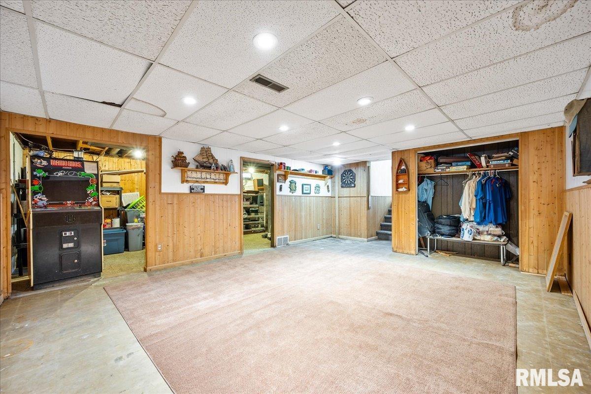 5103 West Airways Road Peoria, IL 61607 - Photo 21 of 44 Gallery Image 21