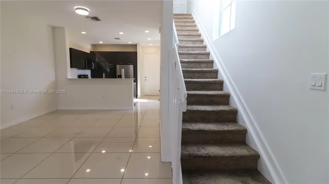 a view of entryway and hall