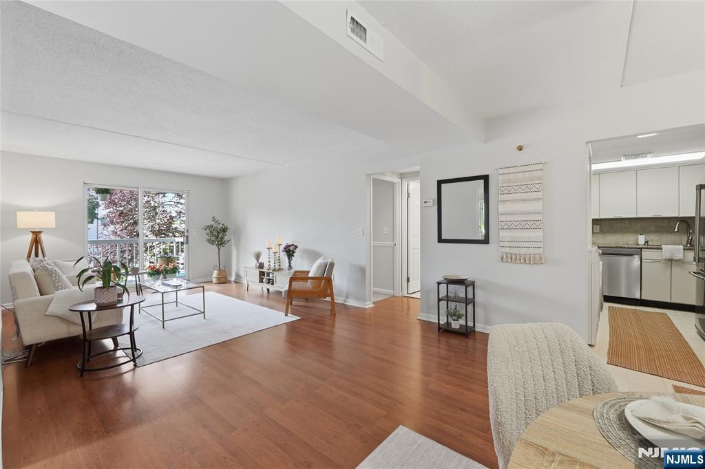 38 Moonachie Road, Unit 101 Hackensack, NJ 07601 - Photo 6 of 28