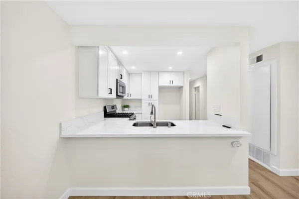 $595,000 | 22238 South Vermont Avenue, Torrance, CA 90502