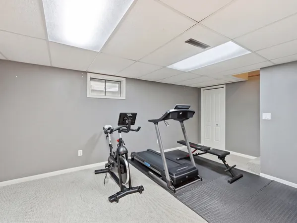 $259,900 | 753 Bon Terre Road, New Lenox, IL 60451