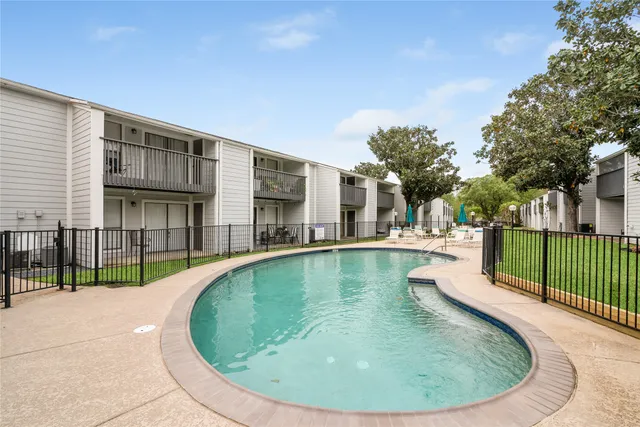 $94,000 | 13151 Walden Road, Unit 161, Montgomery, TX 77356