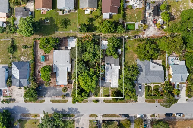 $1,250,000 | 212 Southwest 2nd Avenue, Delray Beach, FL 33444