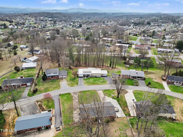 $379,000 | 312 Hope Road, Greeneville, TN 37745