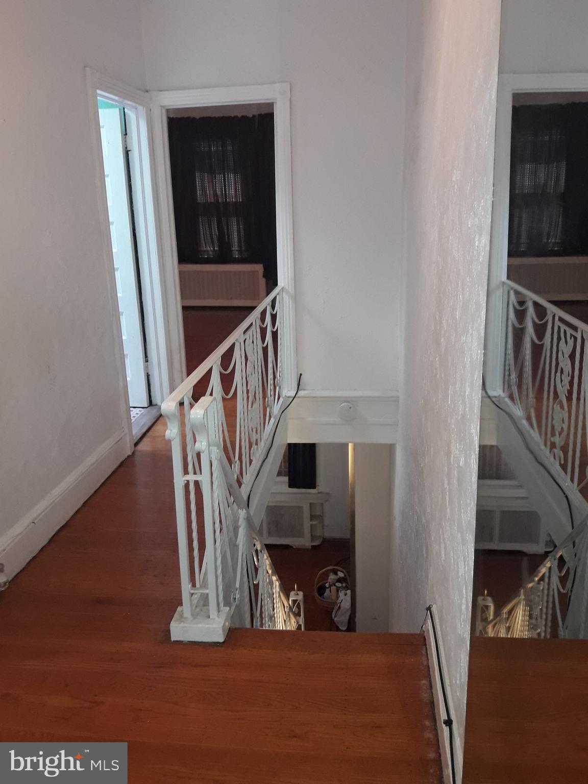 5805 Master Street Philadelphia, PA 19131 - Photo 27 of 37 2nd floor hallway