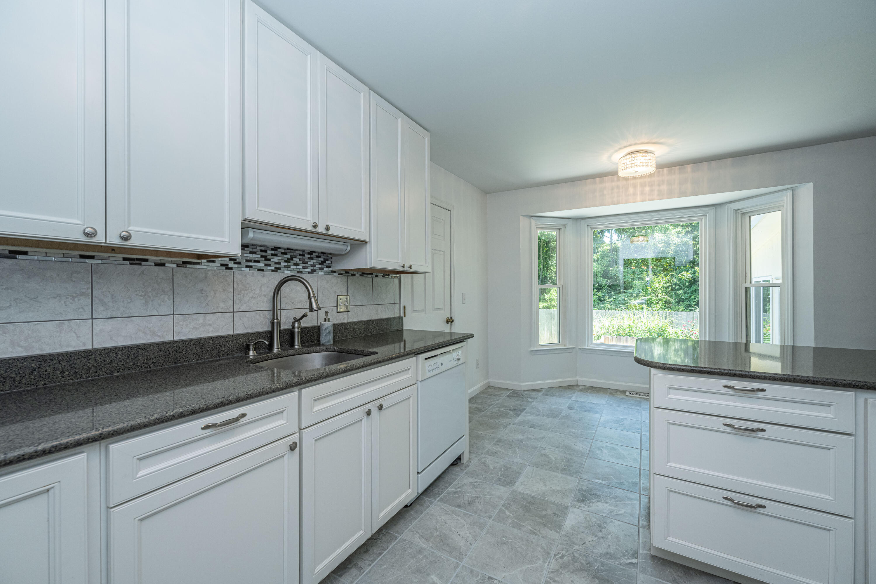 2302 Brevard Road Charleston, SC 29414 - Photo 8 of 53 2302BrevardRd014