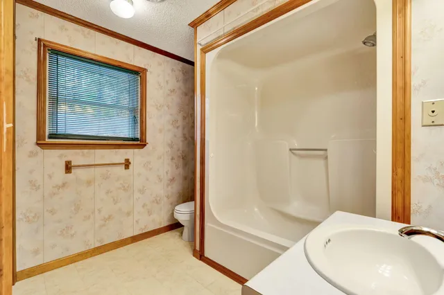 $425,000 | 3074 Harrison Pike, Cleveland, TN 37311